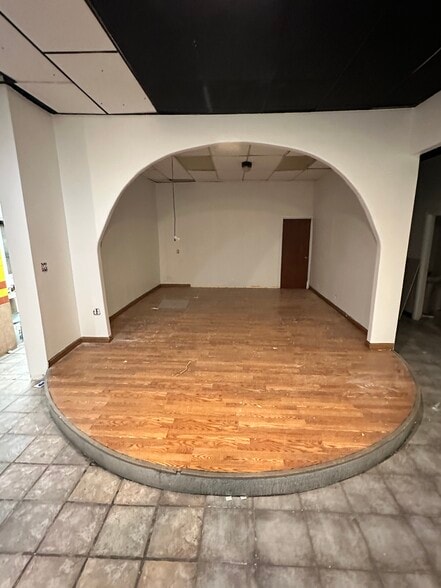 More Photos Of 3018 S State St, Salt Lake City Storefront For Lease