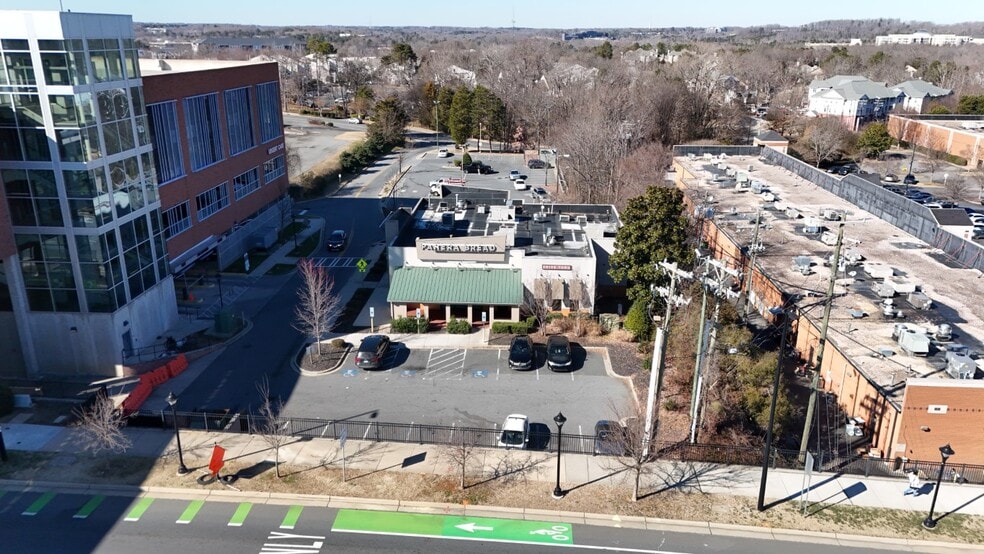 More Photos Of 9321 Jw Clay Blvd, Charlotte Restaurant For Lease