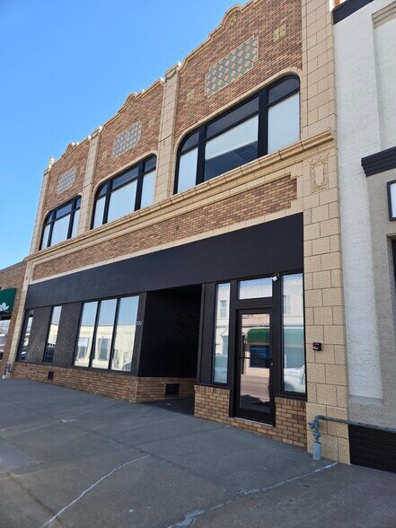 Primary Photo Of 325 W 2nd St, Hastings Loft Creative Space For Lease