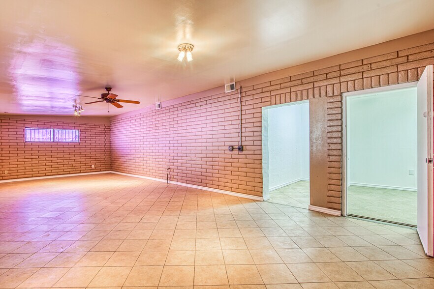 More Photos Of 6208 Doniphan Dr, El Paso Land For Lease