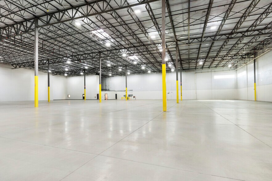 More Photos Of 1790 S 5200 W, Salt Lake City Distribution For Lease