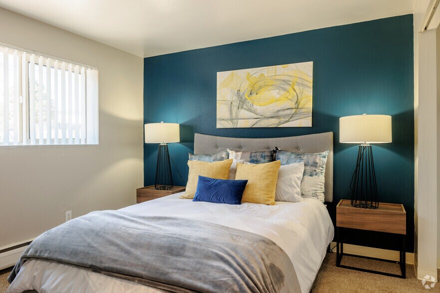 More Photos Of 10785 E Exposition Ave, Aurora Apartments For Sale