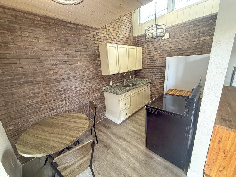 More Photos Of , Lake Worth Multifamily For Sale