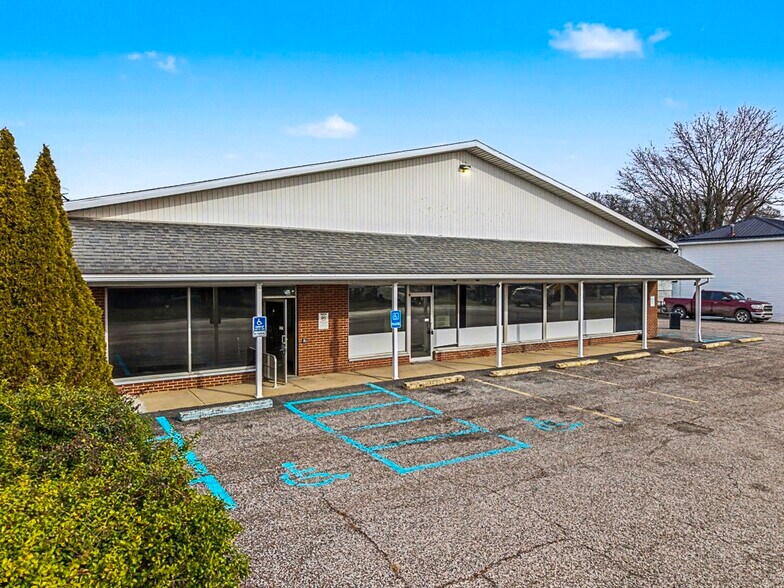 More Photos Of 2906 Washington Blvd, Belpre Medical For Sale