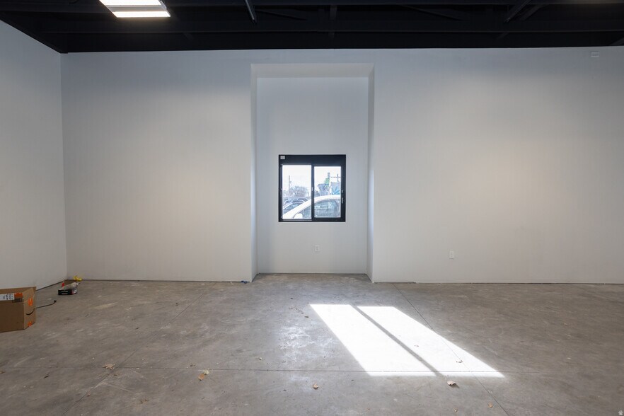 More Photos Of 385 S Main St, Richfield Storefront For Lease