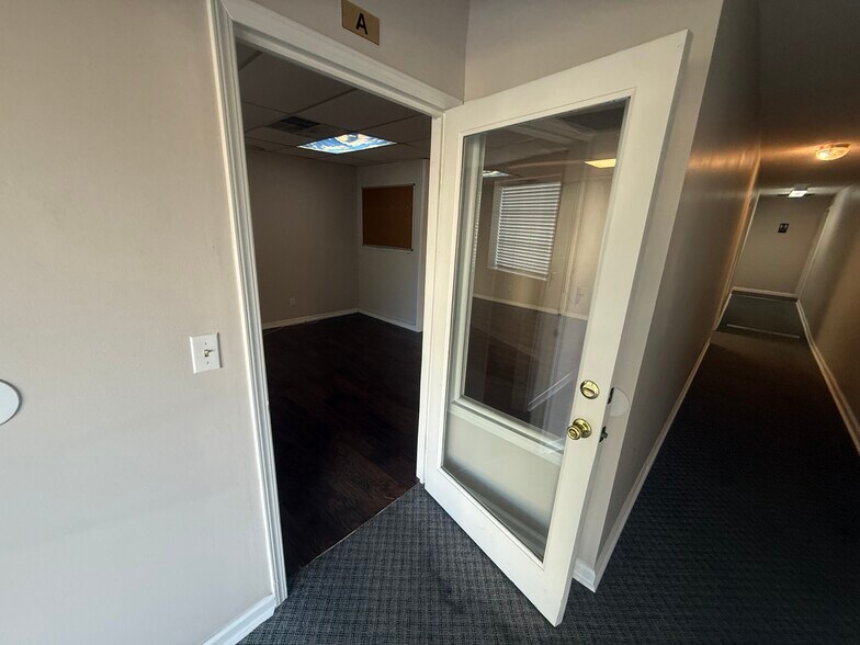 More Photos Of 528 S 8th St, Fernandina Beach Unknown For Lease