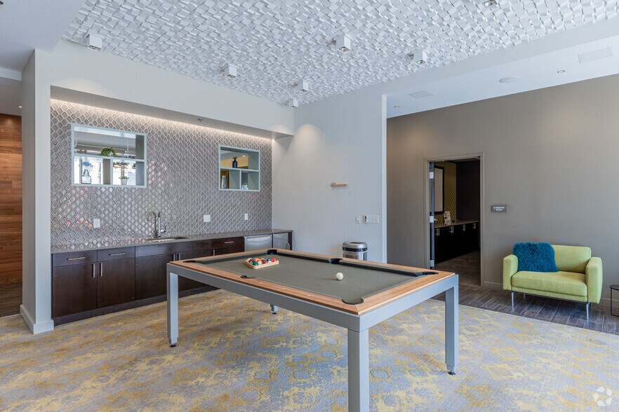 More Photos Of 116 W 9th St, Wilmington Apartments For Lease