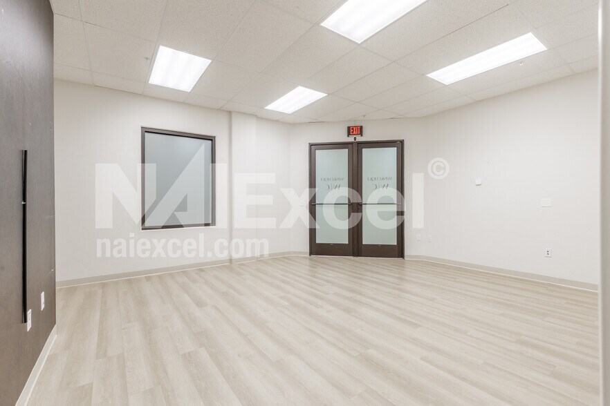 More Photos Of 1173 S 250 W, St George Office Residential For Lease
