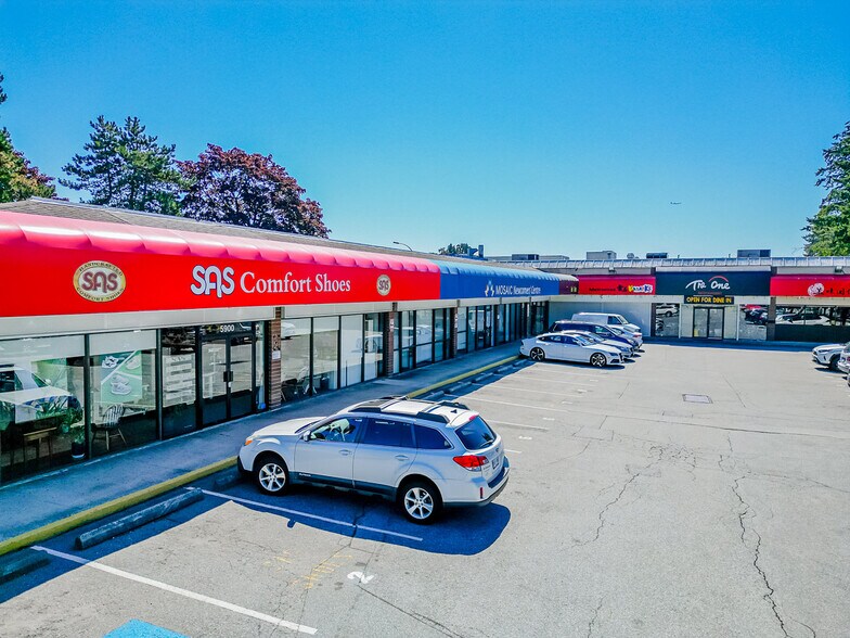 More Photos Of 5900-5912 Kingsway, Burnaby Service Station For Lease