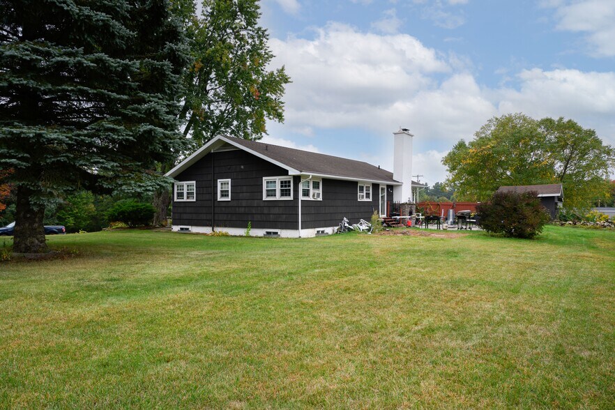 More Photos Of 53 Banker Rd, Morrisonville Manufactured Housing Mobile Home Park For Sale
