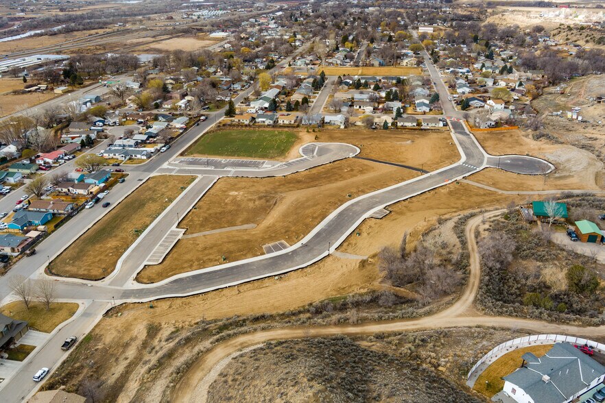 More Photos Of 913 County Road 218, Silt Land For Sale