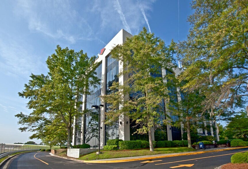 More Photos Of 5900 Core Rd, North Charleston Medical For Lease