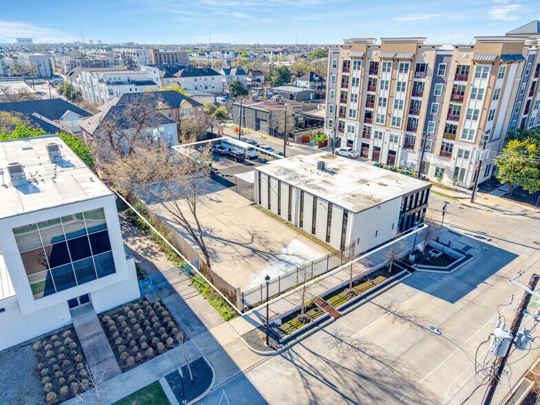 More Photos Of 2323 Caroline St, Houston Medical For Lease