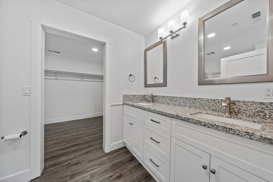 More Photos Of 1929 US-395, Gardnerville Apartments For Sale