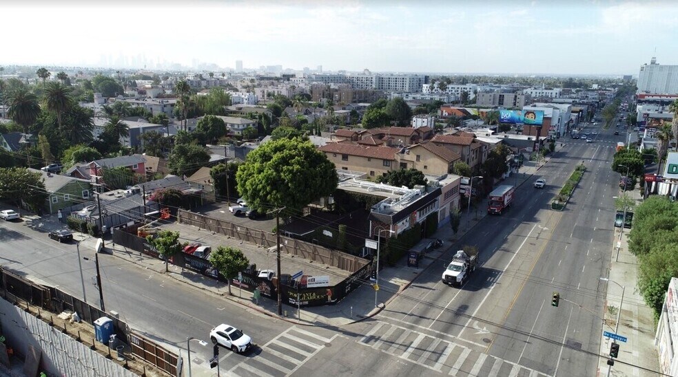 More Photos Of 1358 Highland Ave, Los Angeles Restaurant For Lease