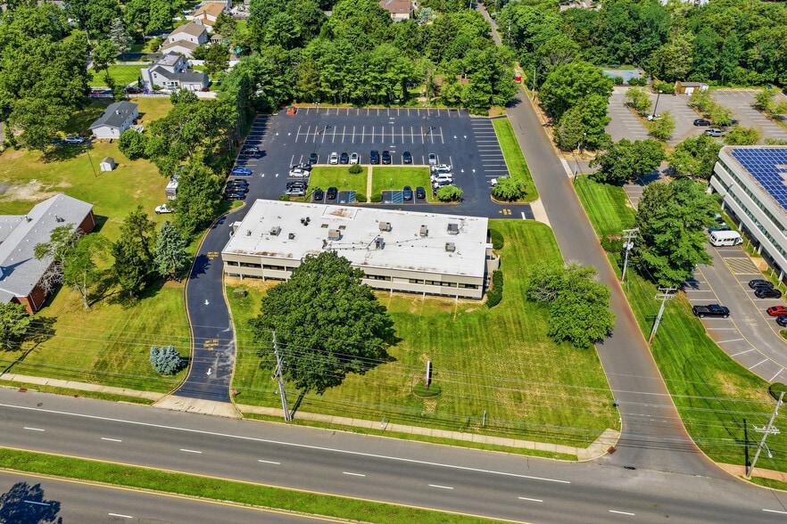 More Photos Of 1130 Hooper Ave, Toms River Office For Lease
