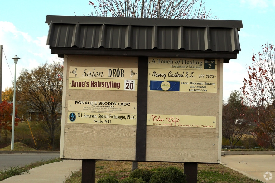 More Photos Of 5204 Jacquelyn Ln, Bartlesville Office For Lease