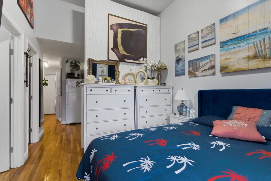 More Photos Of 281-285 Essex St, Lawrence Apartments For Sale