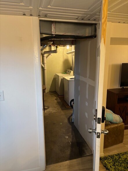 More Photos Of 6368 Elm St, North Branch Office For Sale