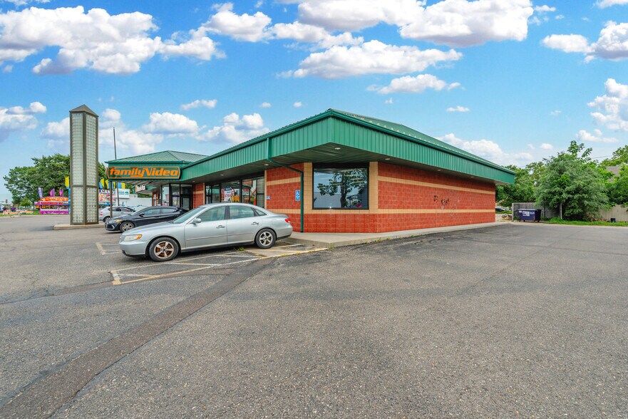 More Photos Of 215 W 6th St, Junction City Freestanding For Lease