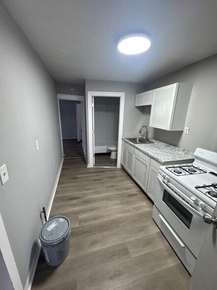 More Photos Of 61 Thorp St, Binghamton Apartments For Sale