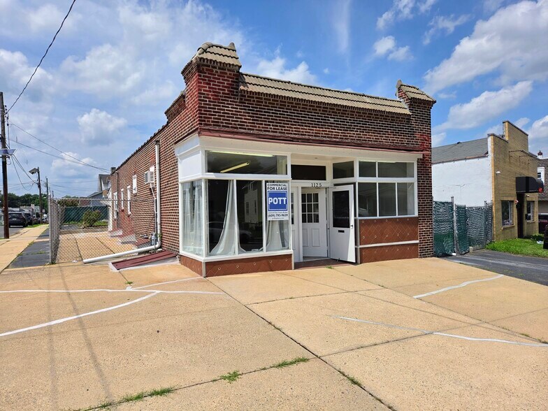 Primary Photo Of 1125 Prospect St, Ewing Storefront Retail Residential For Lease