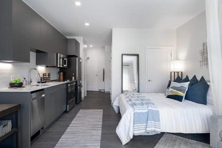 More Photos Of 125 Clifford St, Providence Apartments For Lease