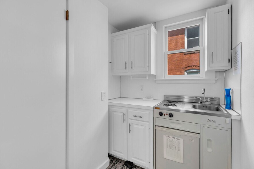 More Photos Of , Hartford Office For Sale