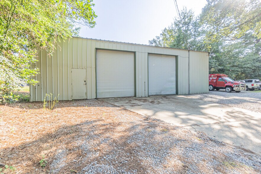 More Photos Of 2590 Military Hwy, Pineville Office For Sale