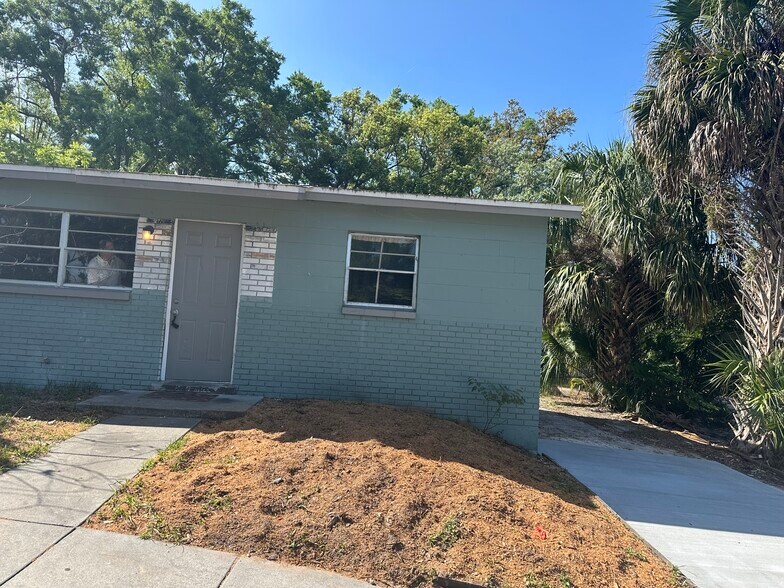 More Photos Of 1203 E Annie St, Tampa Multifamily For Sale