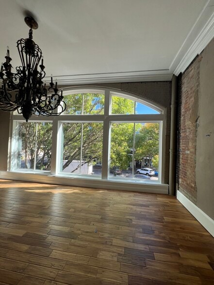 Primary Photo Of 1537 Main St, Columbia Storefront Retail Office For Lease