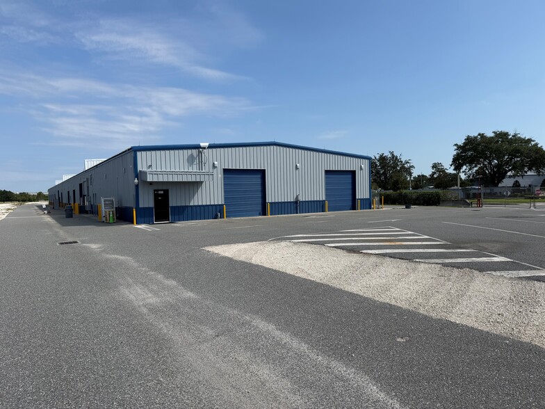 More Photos Of 8301 McCoy Rd, Orlando Unknown For Lease