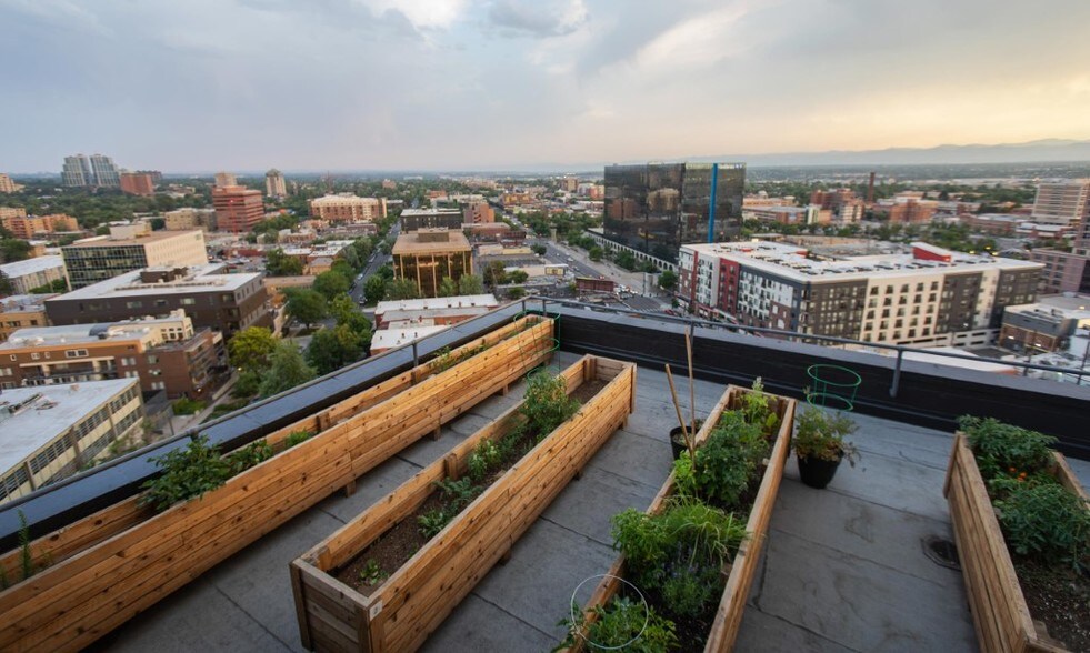 More Photos Of 901 N Sherman St, Denver Apartments For Lease