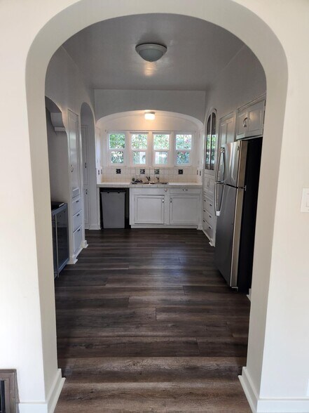 More Photos Of 1125 Jefferson St, Napa Office Residential For Lease