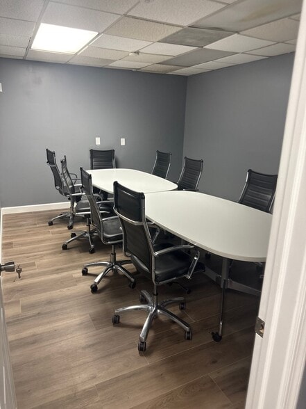 More Photos Of 3402 Belair Rd, Baltimore General Retail For Sale