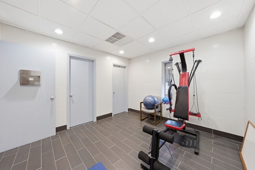 More Photos Of 415 Totowa Rd, Totowa Medical For Sale