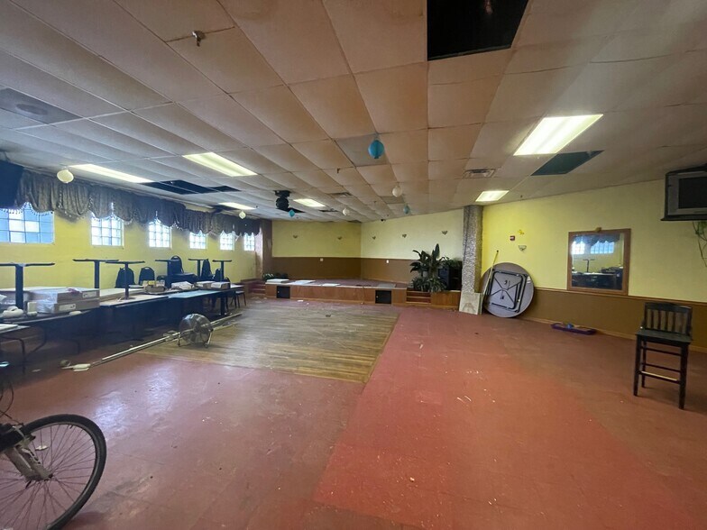 More Photos Of 986 Blue Hill Ave, Boston General Retail For Lease