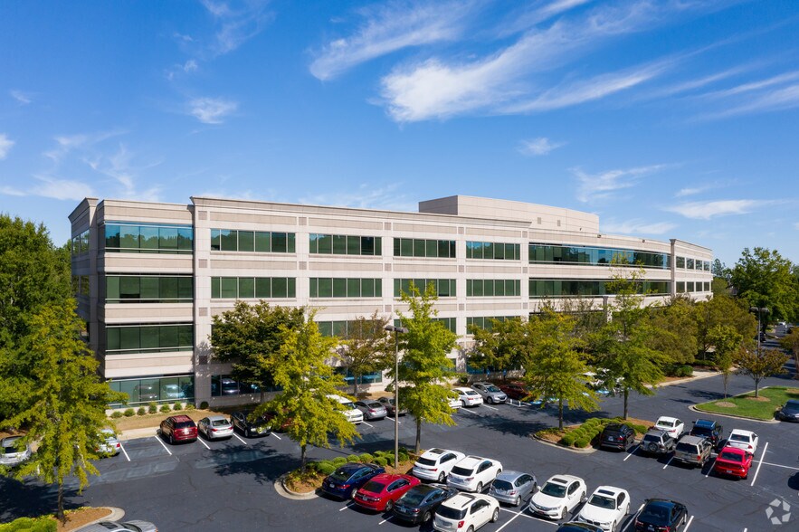More Photos Of 925 North Point Pky, Alpharetta Coworking Space