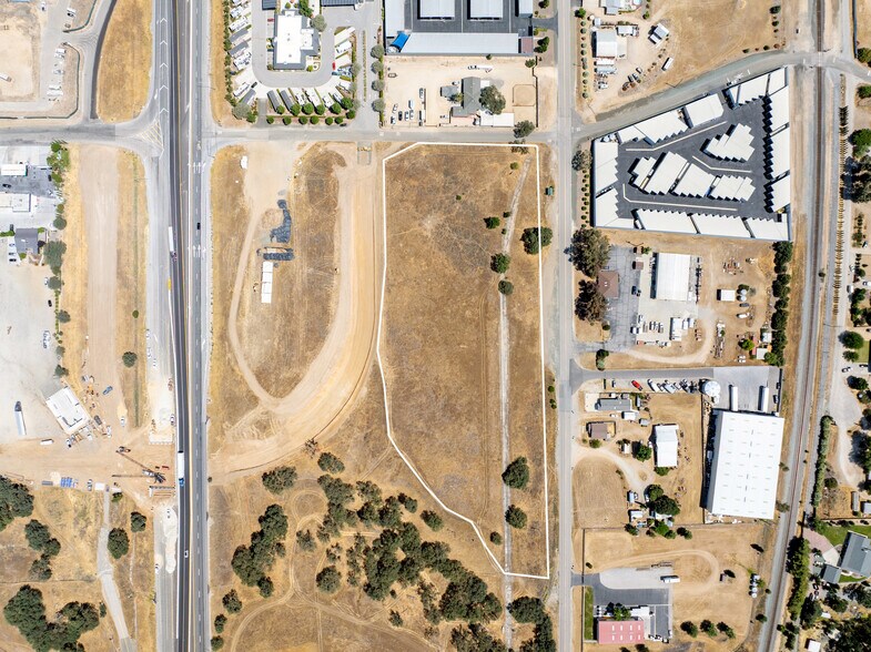 More Photos Of 6229 Monterey Rd, Paso Robles Land For Sale