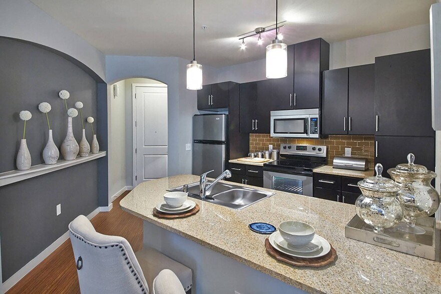 More Photos Of 5600 Smu Blvd, Dallas Apartments For Lease