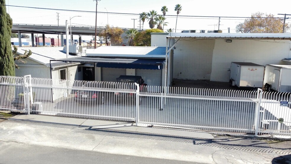 More Photos Of 5255 State St, Ontario Warehouse For Lease