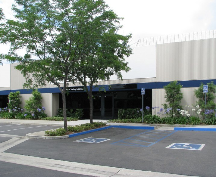 More Photos Of 10542 Calle Lee, Los Alamitos Light Manufacturing For Lease