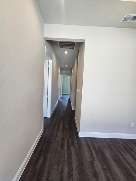 More Photos Of 2601 Little Elm Pky, Little Elm Office For Sale