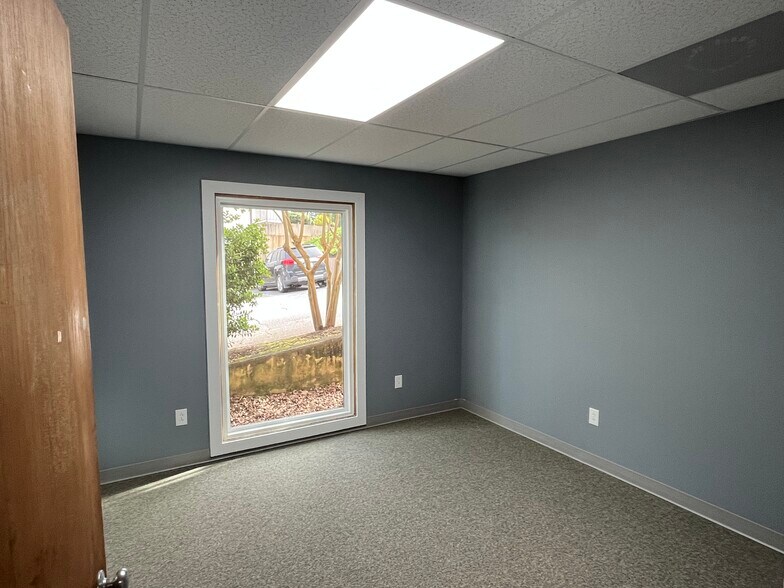 More Photos Of 554 Memorial Drive Ext, Greer Medical For Sale