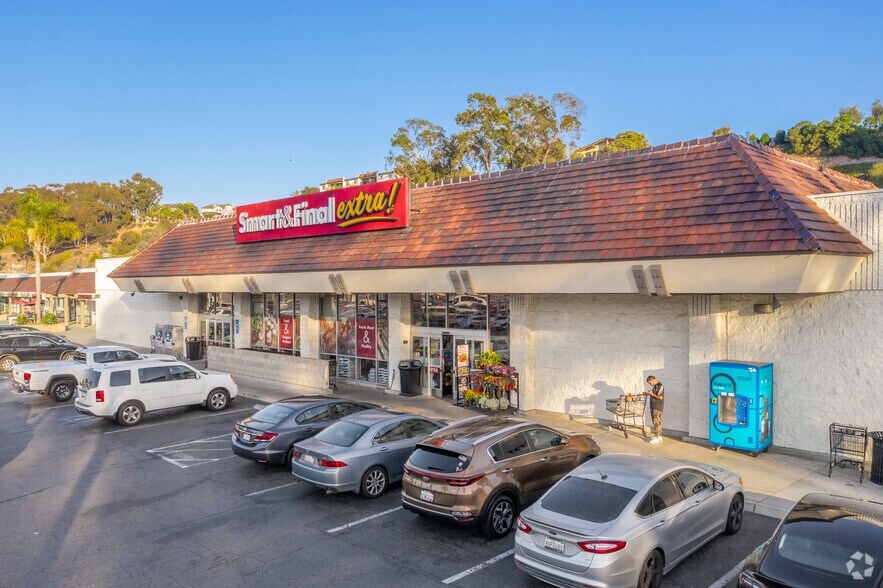 More Photos Of 1715-1779 Oceanside Blvd, Oceanside Unknown For Lease