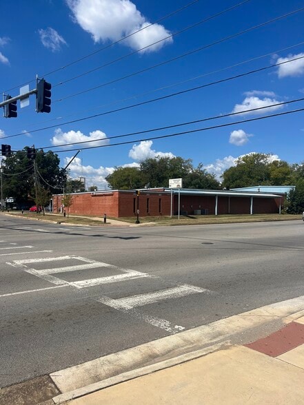 Primary Photo Of 201 Triana Blvd, Huntsville Warehouse For Lease