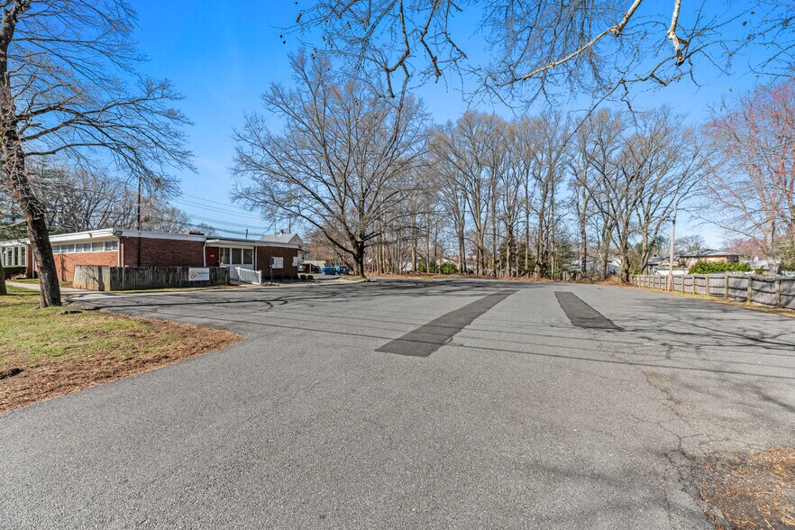 More Photos Of 123 Dunhams Corner Rd, East Brunswick Medical For Sale