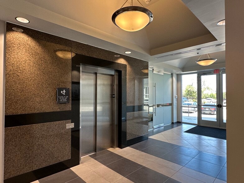 More Photos Of 3216 Napier Park, Shavano Park Medical For Lease