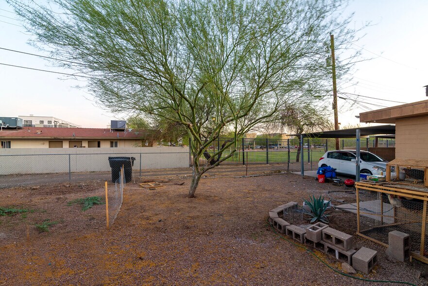 More Photos Of 920 S Kenwood Cir, Tempe Apartments For Sale
