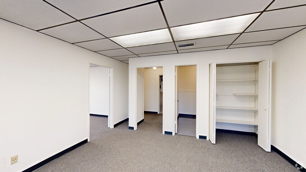 Primary Photo Of 2501-2519 Gravel Dr, Fort Worth Unknown For Lease